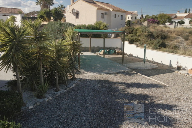 Villa Meridia : Resale Villa for Sale in Arboleas, Almería