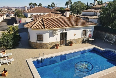Villa Meridia : Resale Villa in Arboleas, Almería