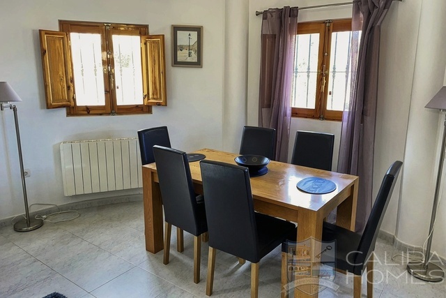 Villa Meridia : Resale Villa for Sale in Arboleas, Almería