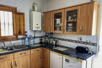 Villa Meridia : Resale Villa in Arboleas, Almería