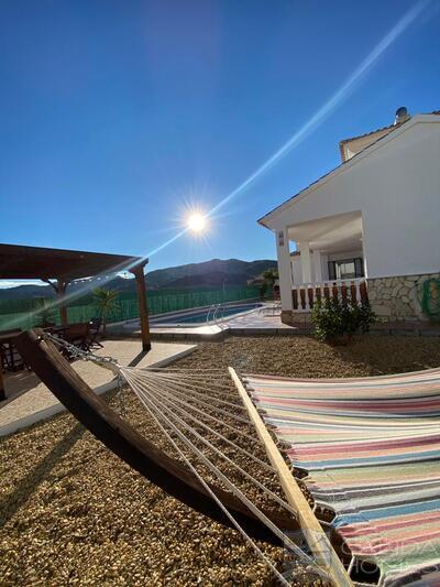 Villa Morgan : Resale Villa in Arboleas, Almería