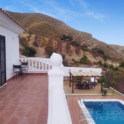 Villa Morgan : Resale Villa in Arboleas, Almería