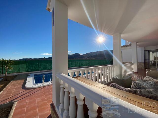 Villa Morgan : Resale Villa for Sale in Arboleas, Almería