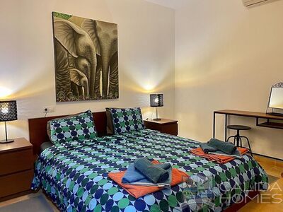 Villa Morgan : Resale Villa in Arboleas, Almería