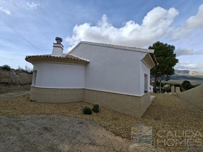 Villa Nuevo Dos : Resale Villa in Chirivel, Almería