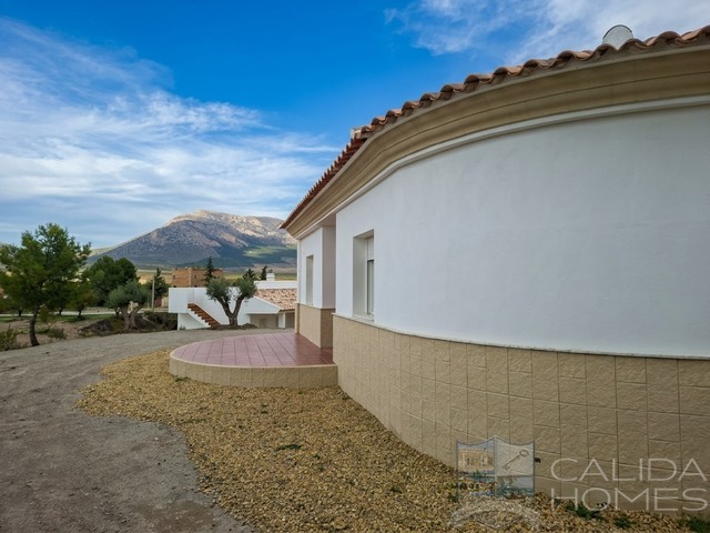 Villa Nuevo Dos : Revente Villa à vendre à Chirivel, Almería