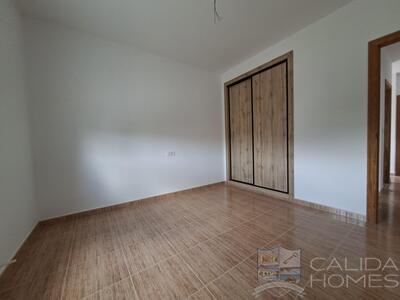 Villa Nuevo Dos : Resale Villa in Chirivel, Almería