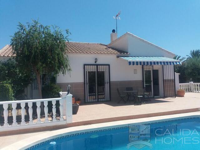 Villa Orchid : Resale Villa for Sale in Arboleas, Almería