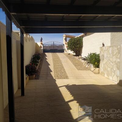 Villa Oro : Resale Villa in Arboleas, Almería