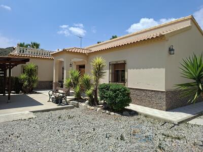 Villa Palacio : Resale Villa in Arboleas, Almería