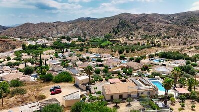 Villa Palacio : Resale Villa in Arboleas, Almería