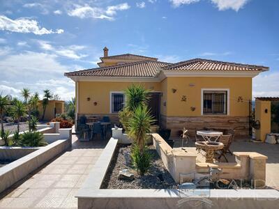 Villa Paloma : Resale Villa in Partaloa, Almería
