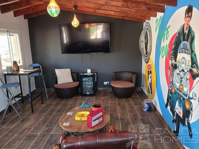 Villa Paloma Vista : Resale Villa for Sale in Partaloa, Almería