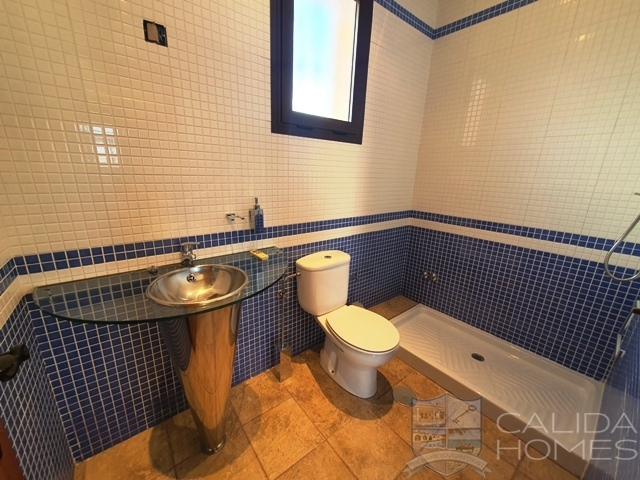 Villa Papillon: Resale Villa for Sale in Zurgena, Almería