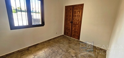 Villa Papillon: Resale Villa in Zurgena, Almería