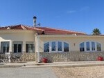 Villa Peach: Herverkoop Villa te Koop in Zurgena, Almería