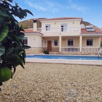 Villa Pearl : Resale Villa in Arboleas, Almería