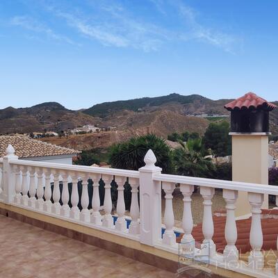 Villa Pearl : Resale Villa in Arboleas, Almería