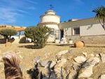 Villa Pebbles: Resale Villa for Sale in Cantoria, Almería