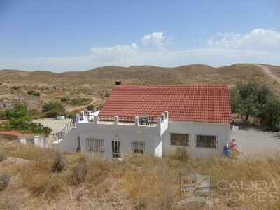 Villa Pino: Herverkoop Villa in Albox, Almería