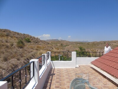 Villa Pino: Herverkoop Villa in Albox, Almería