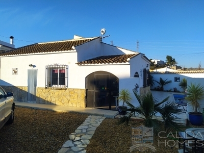 Villa Pomelo : Resale Villa in Arboleas, Almería