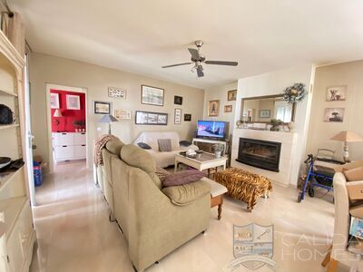 Villa Prado: Resale Villa in Arboleas, Almería