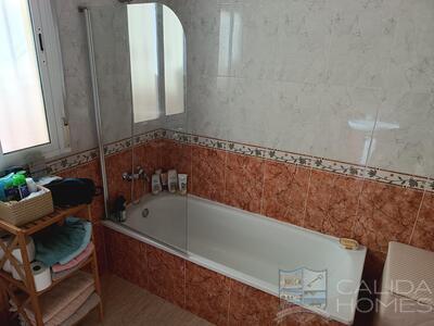 Villa Primrose: Herverkoop Villa in Arboleas, Almería