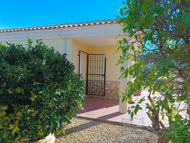 Villa Primrose: Revente Villa à vendre dans Arboleas, Almería