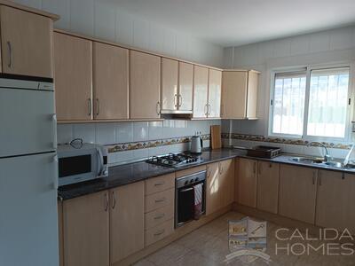 Villa Primrose: Herverkoop Villa in Arboleas, Almería