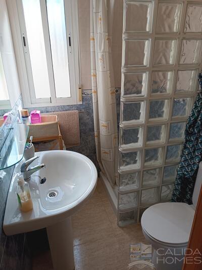 Villa Primrose: Herverkoop Villa in Arboleas, Almería