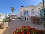 Villa Puerta de Luna : Resale Villa for Sale in Arboleas, Almería
