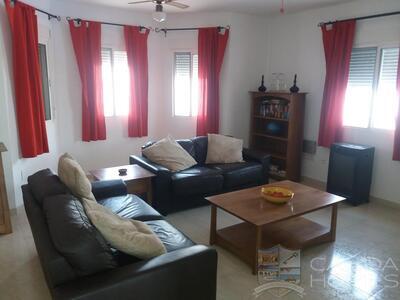 Villa Rochelle : Resale Villa in Arboleas , Almería