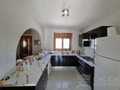 Villa Romero : Resale Villa in Arboleas, Almería