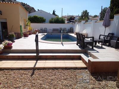 Villa Rosa: Resale Villa in Arboleas, Almería