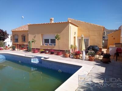 Villa Rosa: Resale Villa in Arboleas, Almería