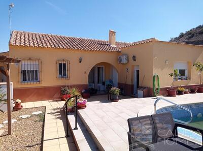 Villa Rosa: Resale Villa in Arboleas, Almería