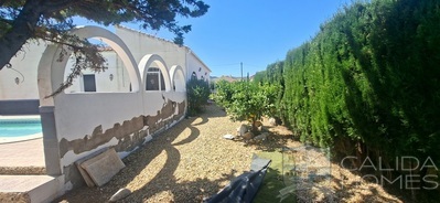 Villa Rosalia : Resale Villa in Arboleas, Almería