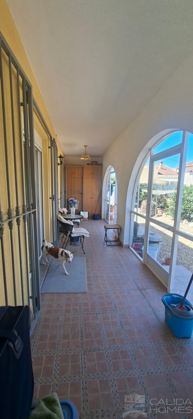 Villa Rosalia : Resale Villa for Sale in Arboleas, Almería