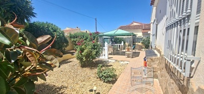 Villa Rosalia : Resale Villa in Arboleas, Almería