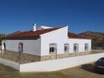 Villa Roselle: Resale Villa for Sale in Arboleas, Almería