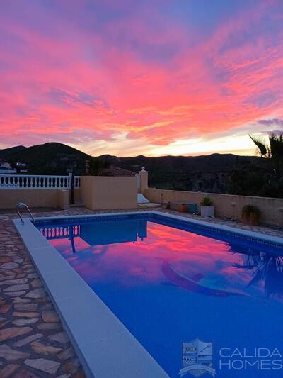 Villa Rumba: Revente Villa dans Arboleas, Almería