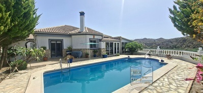 Villa Sable : Resale Villa in Arboleas, Almería