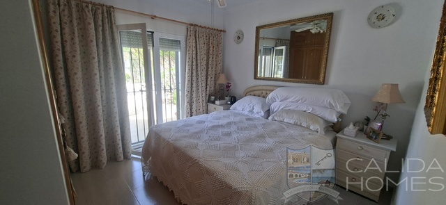 Villa Sable : Resale Villa for Sale in Arboleas, Almería