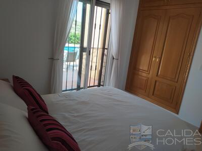 Villa Sage : Resale Villa in Arboleas, Almería