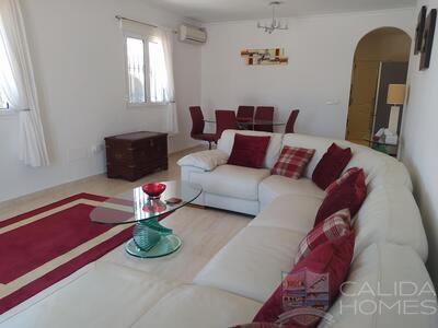 Villa Sage : Resale Villa in Arboleas, Almería