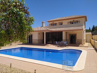 Villa Sage : Resale Villa in Arboleas, Almería