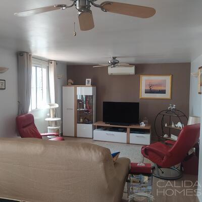 Villa Sapora : Resale Villa in Arboleas, Almería