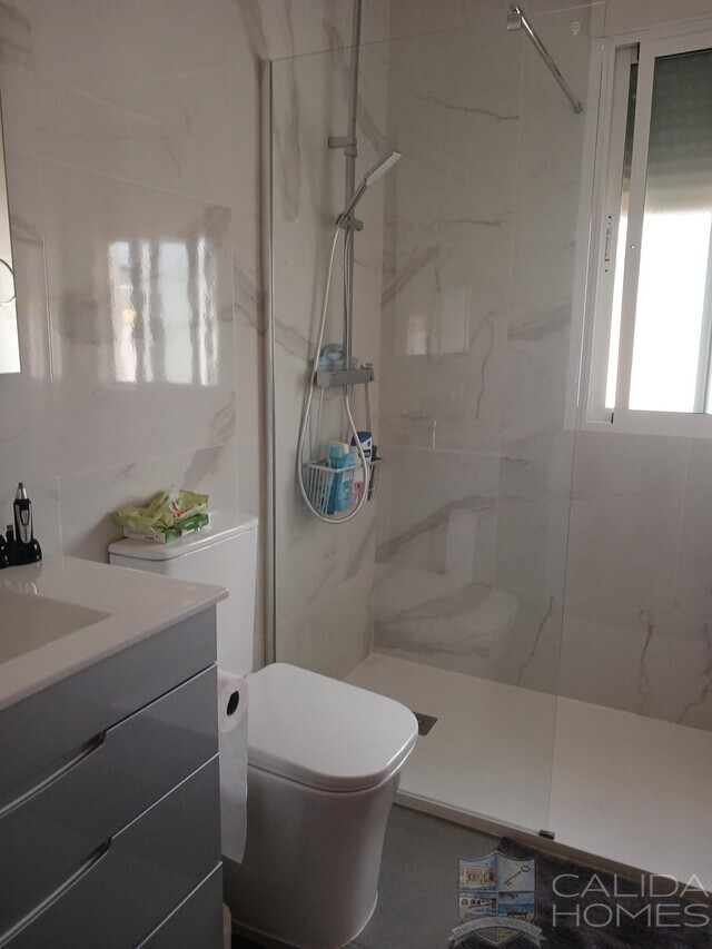 Villa Sasta : Resale Villa for Sale in Arboleas, Almería