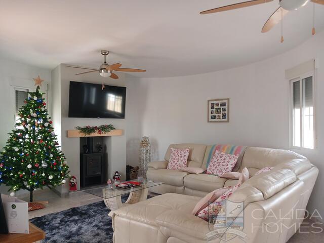 Villa Sasta : Resale Villa for Sale in Arboleas, Almería